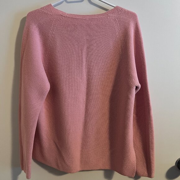 UNIQLO V-Neck Knit Top - Picture 4 of 4